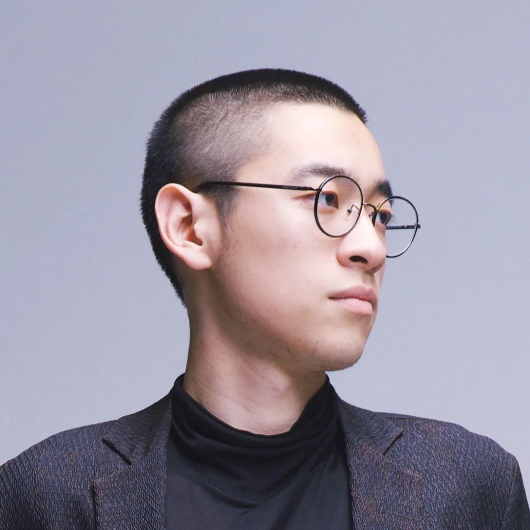 上海双年展 | 特别演出:一场关于"宇宙成功学"的奥德赛_澎湃号·湃客