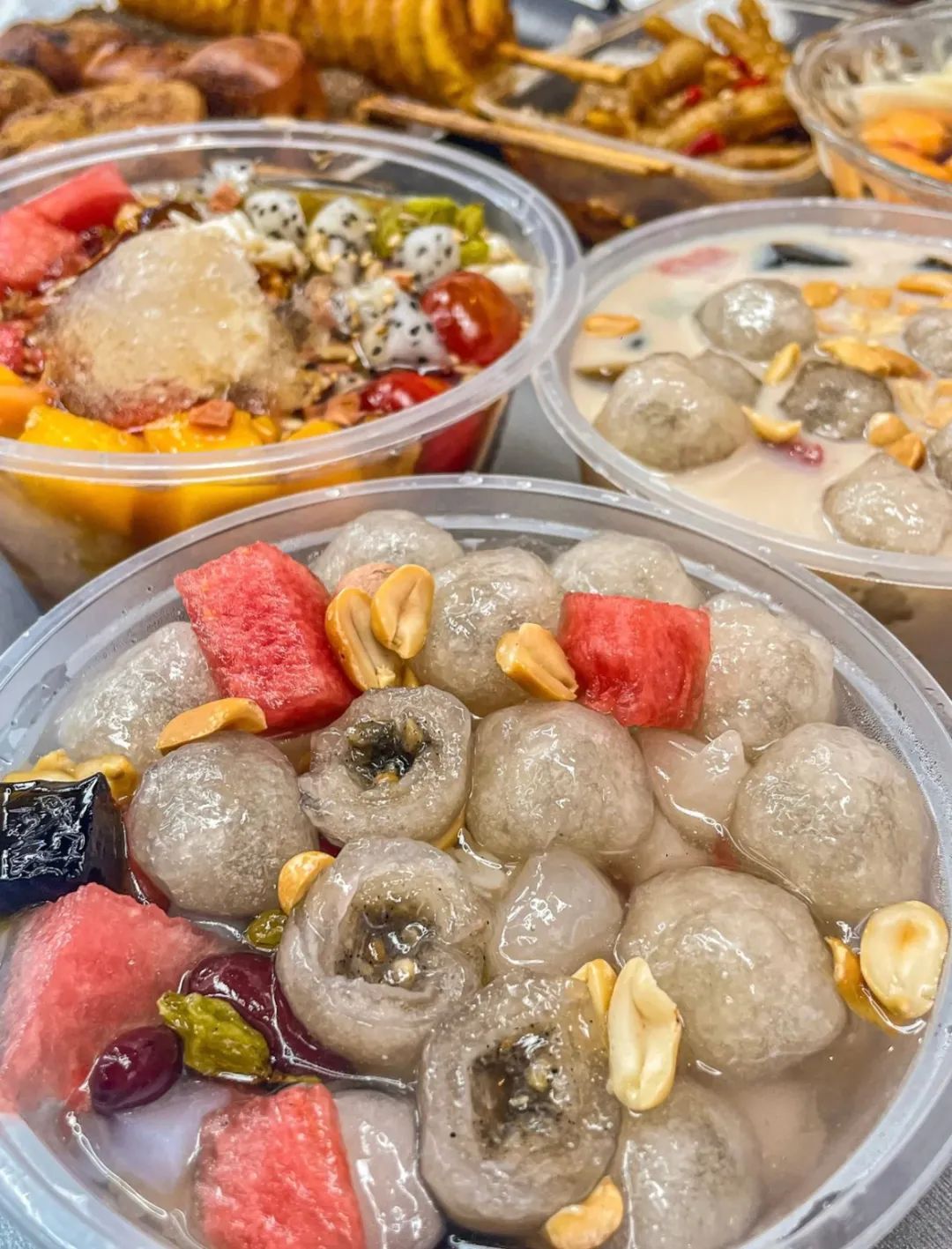 3块钱炫早餐,5块钱芋泥论盆买,这个省会太会吃了