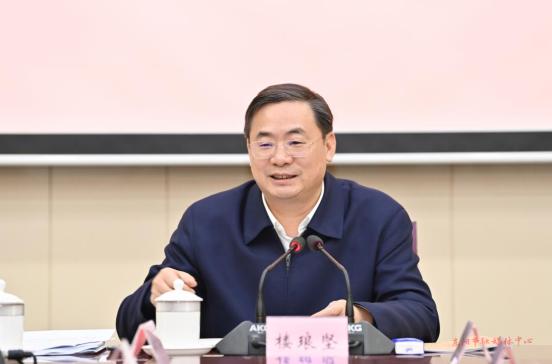 楼琅坚在市委统一战线工作领导小组会议上强调:画好最大同心圆 绘就