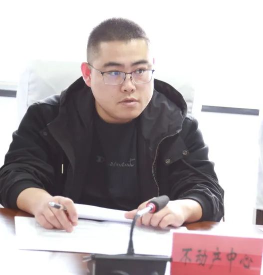 【优化营商环境】青冈法院召开办理破产专班府院联动会议_澎湃号