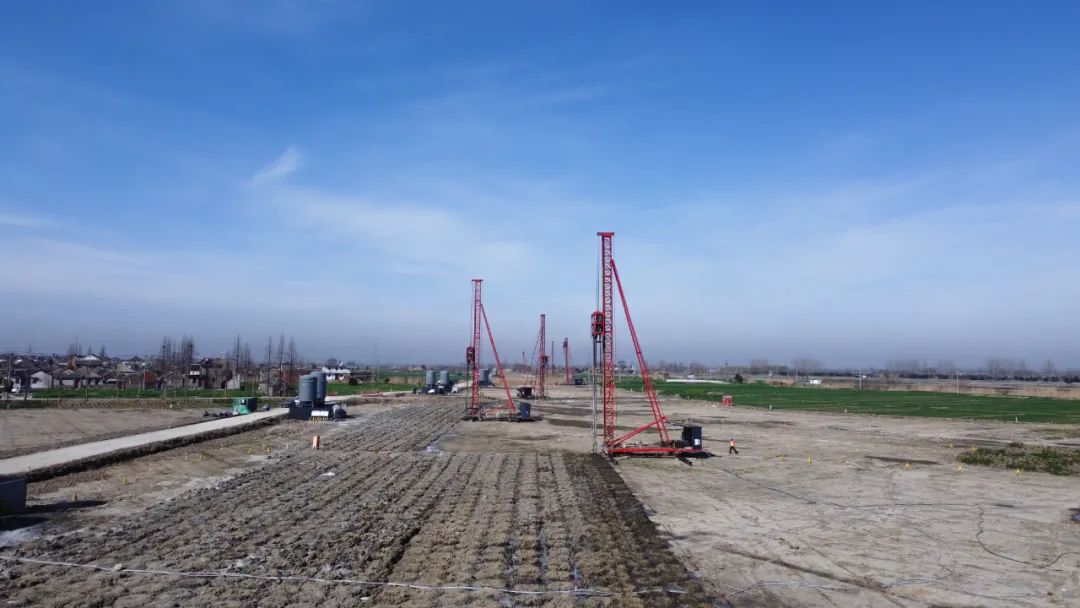 突破30000延米单日完成工程量完成水泥搅拌桩施工3