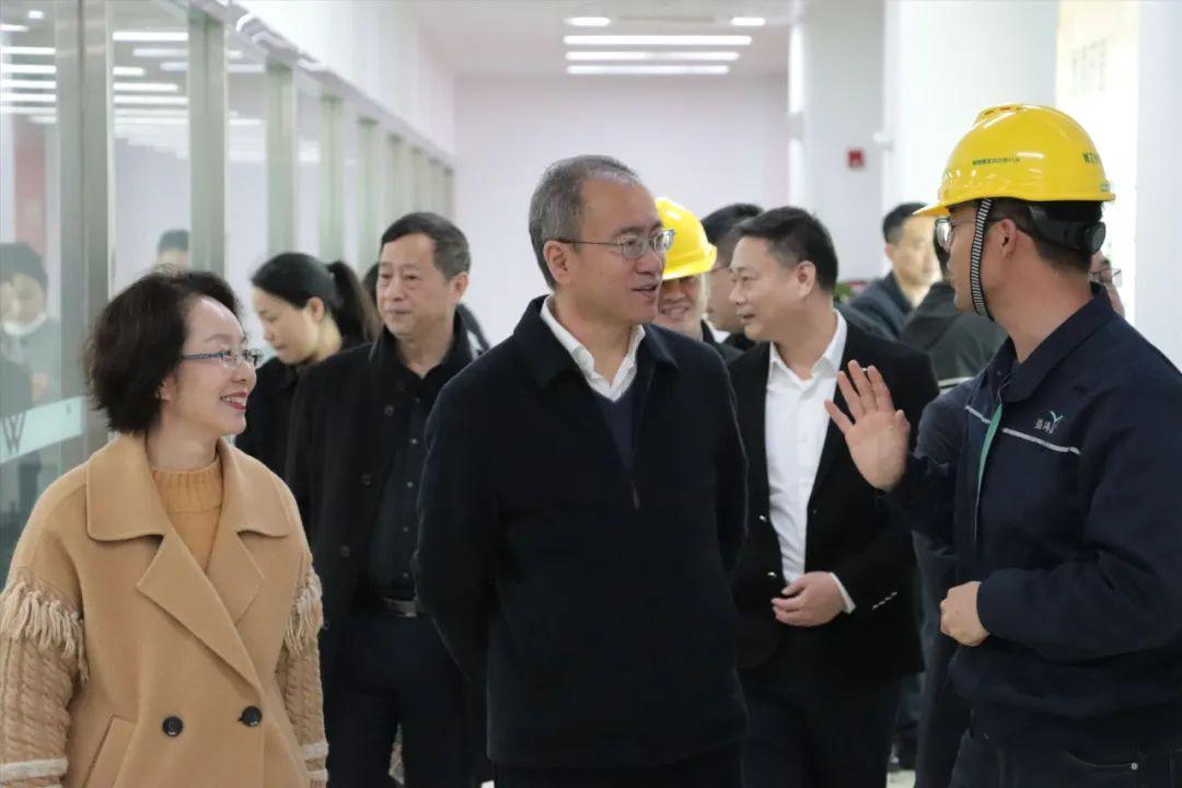 益海嘉里金龙鱼粮油食品股份有限公司位于乐清南岳镇,是中国重要的农