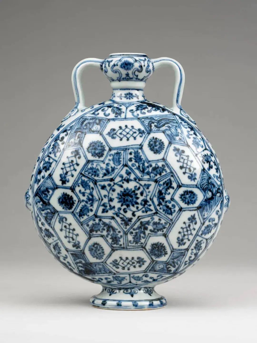 大英博物馆藏 | 大明王朝瓷器高清大图欣赏_澎湃号·湃客_澎湃新闻