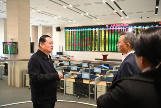 郝鹏在大连调研时强调 高质量推动重大项目建设 高标准做好重大活动