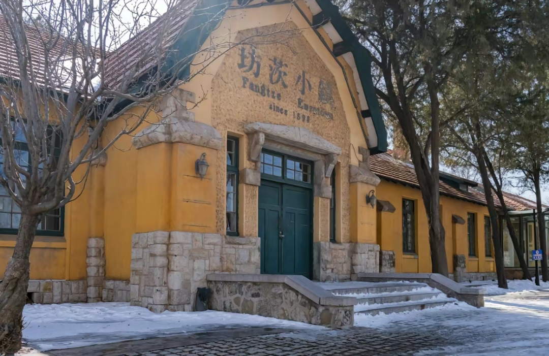 坊茨小镇的春天"很热"!_澎湃号·政务_澎湃新闻-the paper