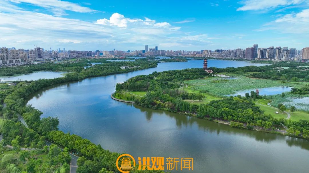 象湖湿地公园▲图源 | 摄影师张华宏▲青山湖南昌,傍水而居,因水而