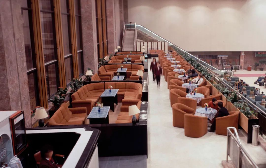 上海这些优秀建筑,陪伴着八零,九零后成长_澎湃号·湃客_澎湃新闻-the