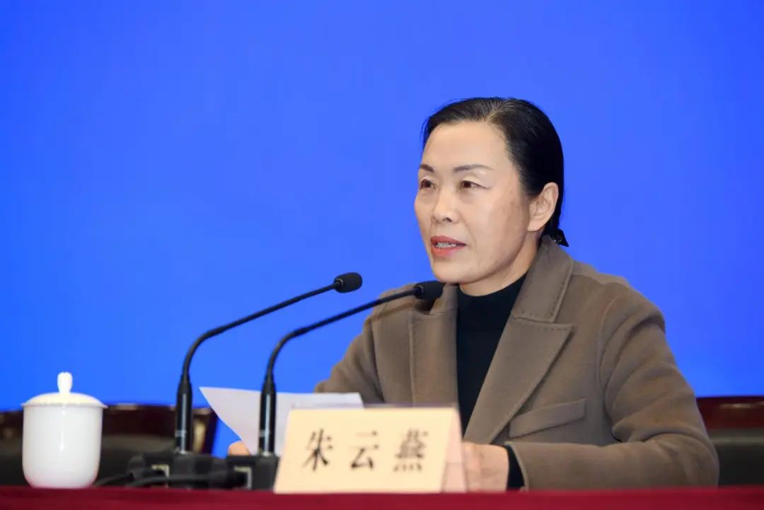 "双百"计划是由市委组织部,市委教育工委,市教育局党委精心部署,联合