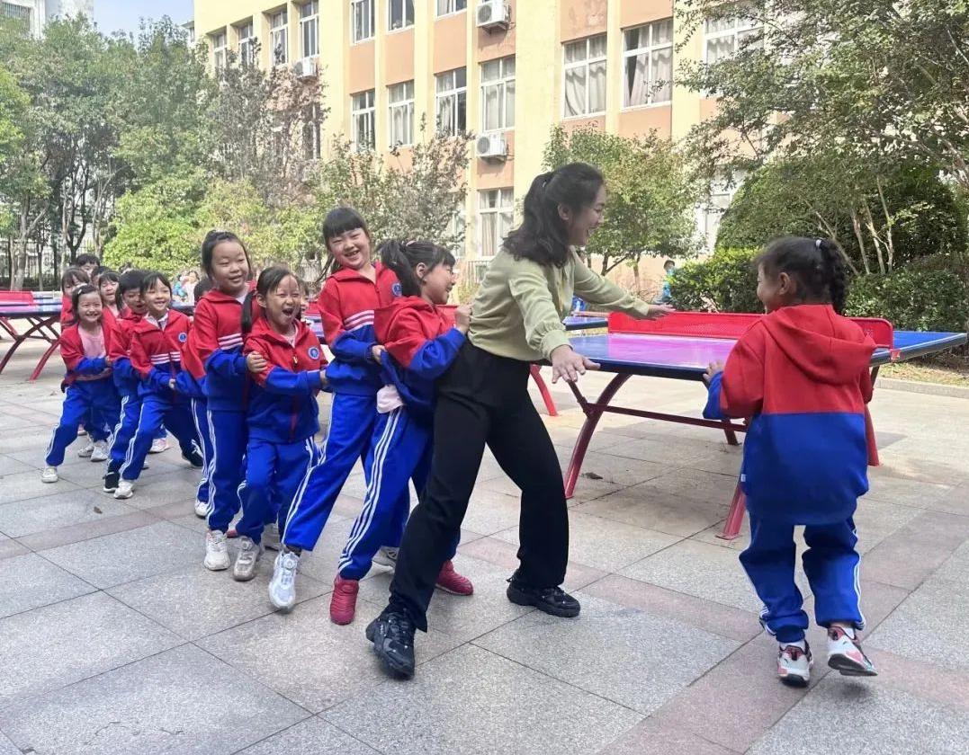 城阳校园课间10分钟快乐值拉满