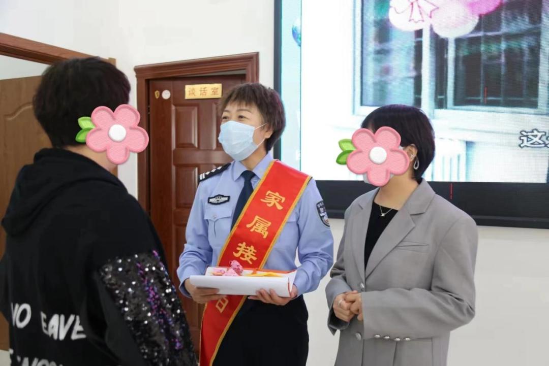 内蒙古第一女子监狱播撒亲情希望收获感恩硕果