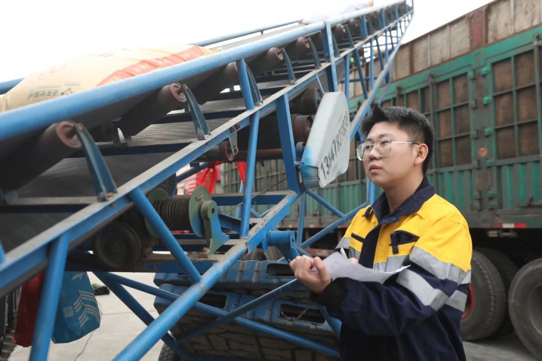 铁龙驰骋助力万象"耕"新_澎湃号·政务_澎湃新闻-the paper