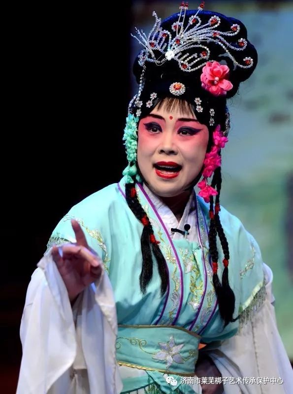 莱芜梆子经典传统剧目《春草闯堂》即将上演_澎湃号·政务_澎湃新闻