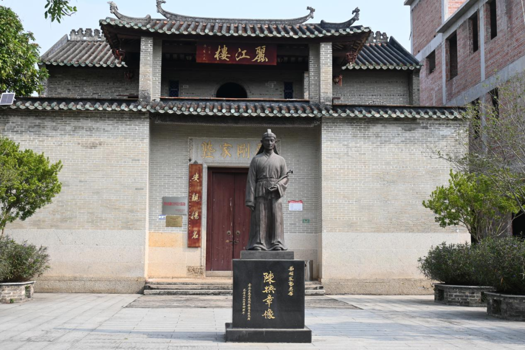 家祠,陈家祠,彼岸寺等华侨楼(瑞垣家塾),包公祠,陈焕章故居(励刚家塾)