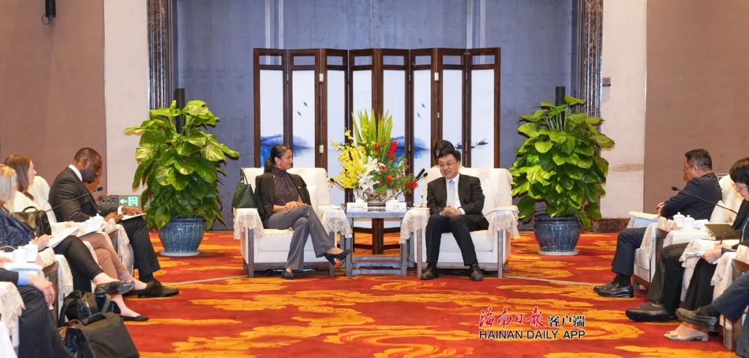 冯飞会见美国加利福尼亚州客人_澎湃号·政务_澎湃新闻-The Paper