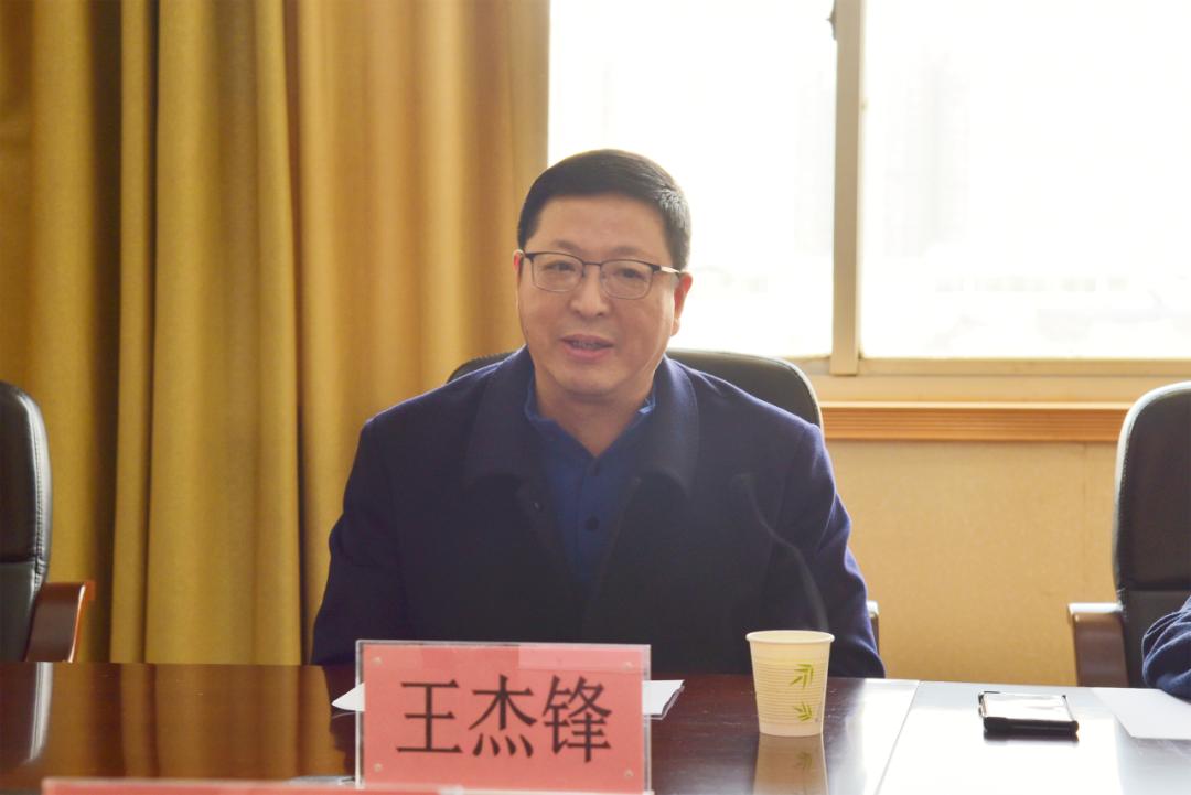 精准指导 提质增效——襄阳市中院立案一庭到樊城区