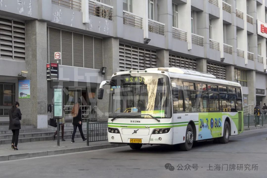 96路swb6100v5(s0e)型客车,中山南一路西藏南路(贺佳伟 摄,2013)96路