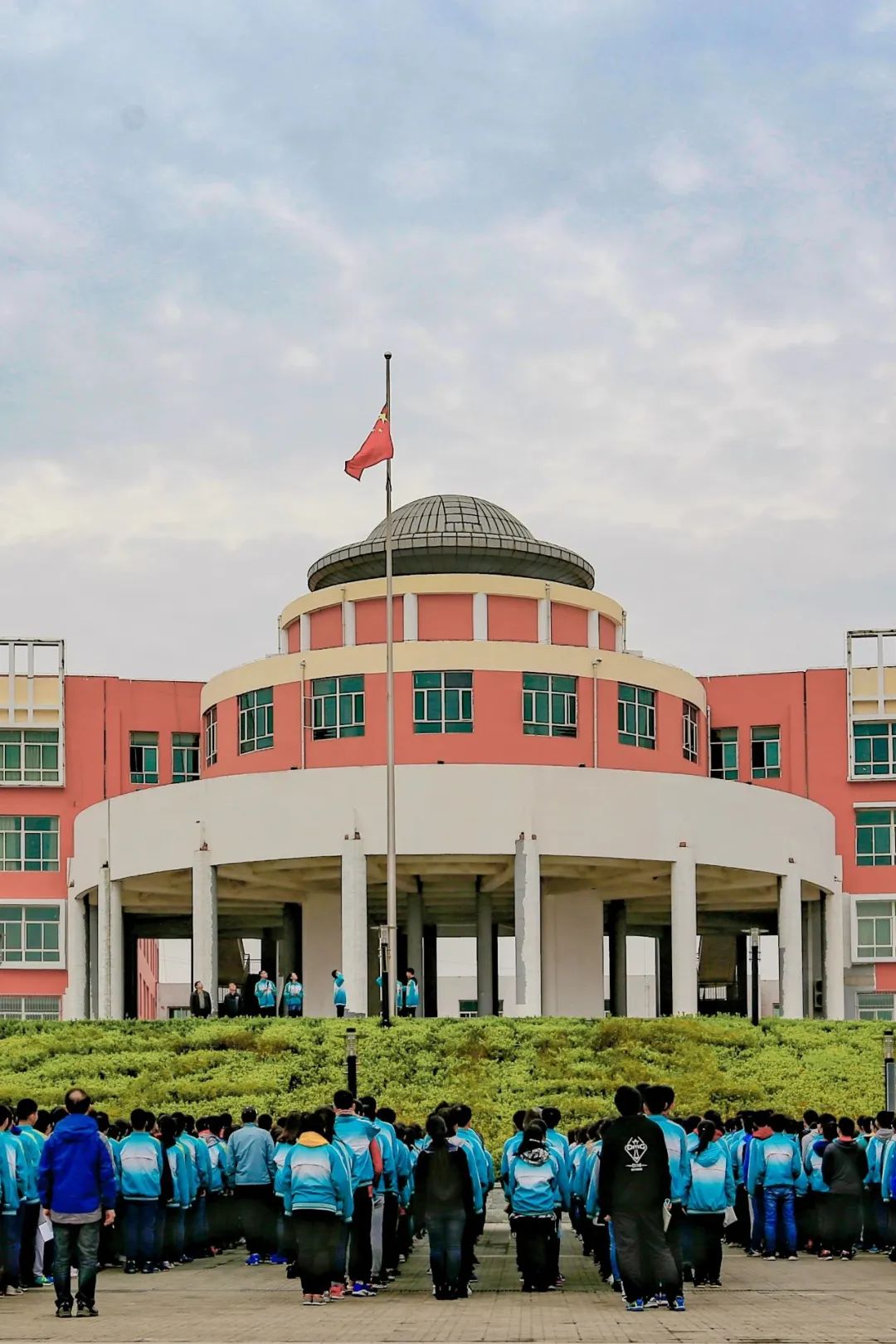 阳泉一中,走出了刘慈欣,也走出了李彦宏.