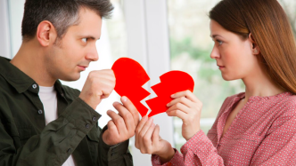 婚姻中遭遇暴力，如何维护自己人身安全？