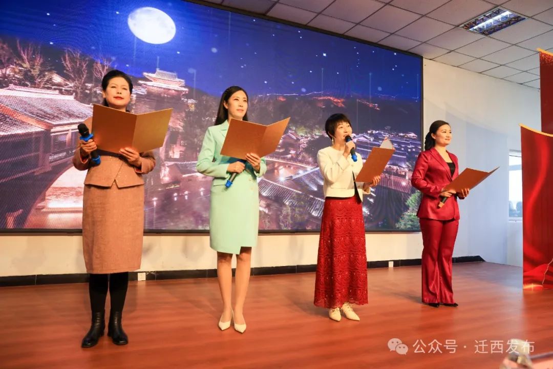 诵读红色经典赓续红色基因县文联朗诵协会举办爱国主义教育主题朗诵会