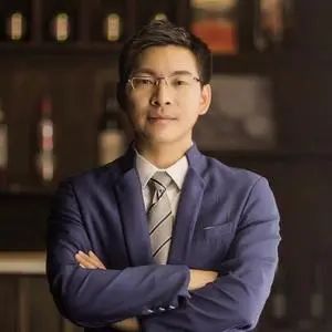 王飞北京泽博律师事务所合伙人主持人李轩中央财经大学法学院副教授本