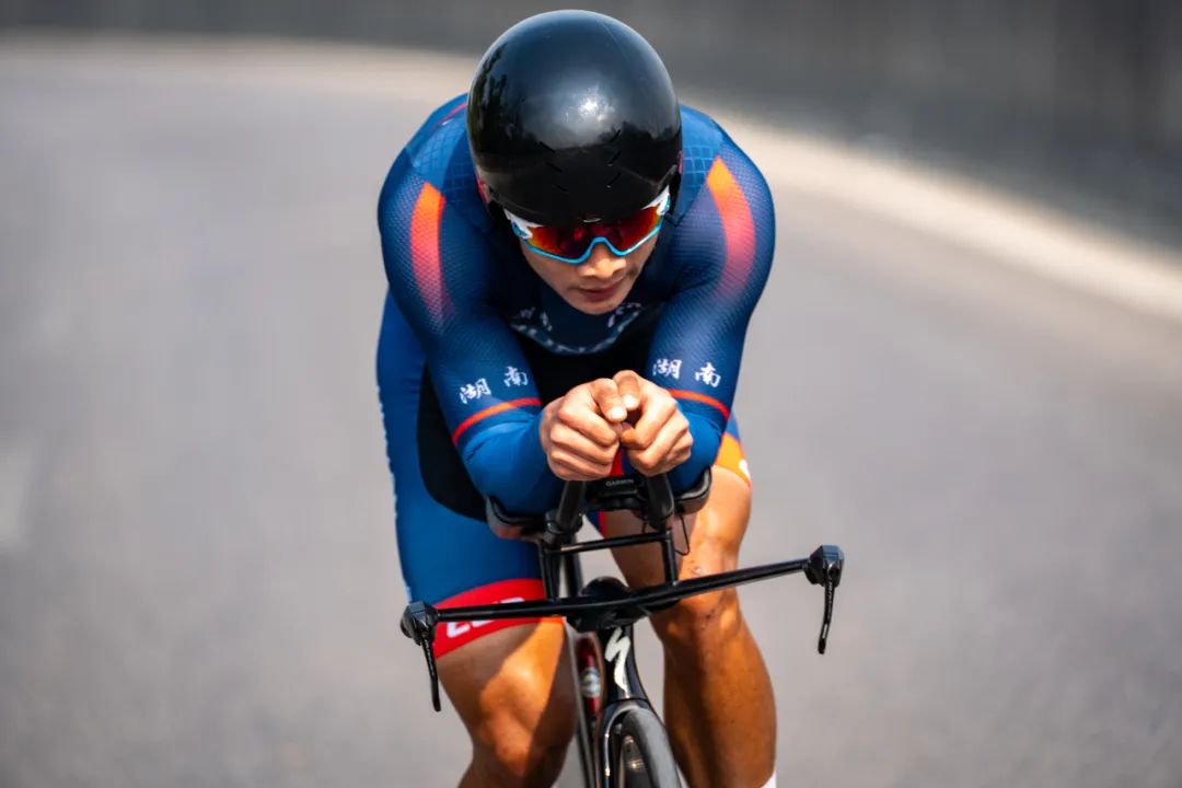 2024年中国公路自行车联赛第一站云南芒市站暨第43届亚洲公路自行车