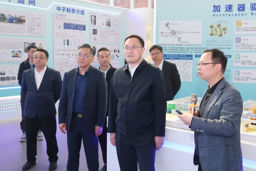 洪湖鹏:加快新型研发机构成果转化 培育发展新质生产