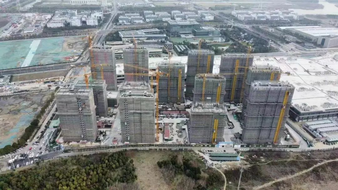 位于园区独墅湖科教创新区,方中街西淞北路北,规划建设5栋住宅,1栋