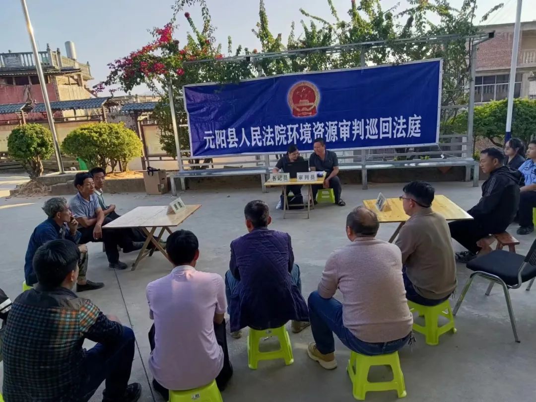 因地制宜望闻问切破解群众疑难杂症