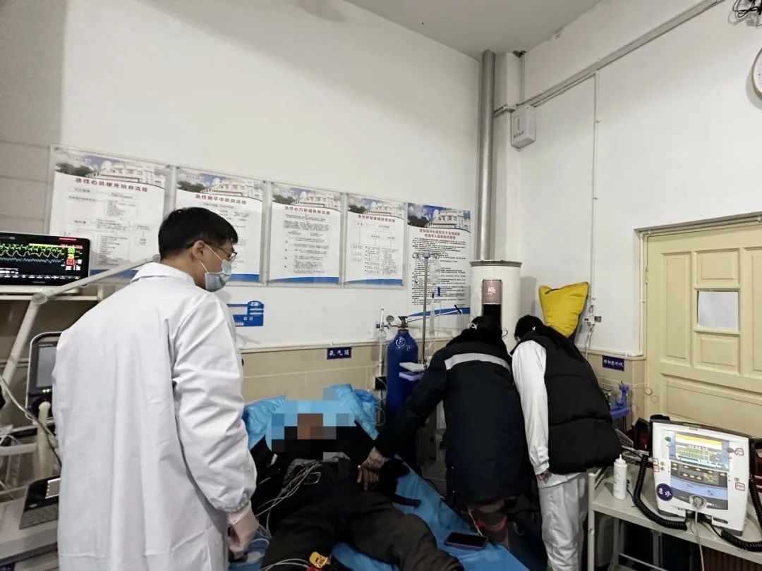 市县联动,心梗患者转危为安——亚东县中心医院成功实施首例静脉溶栓