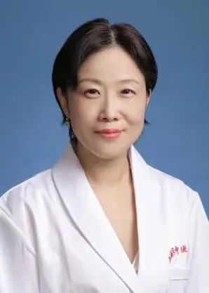 朱剑敏副主任中药师,全国中药特色技术传承人才,上海市中医医院金牌