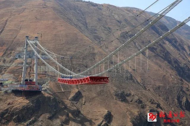 沿江高速公路川滇金沙江特大桥 钢桁梁架设全面展开_澎湃号·政务