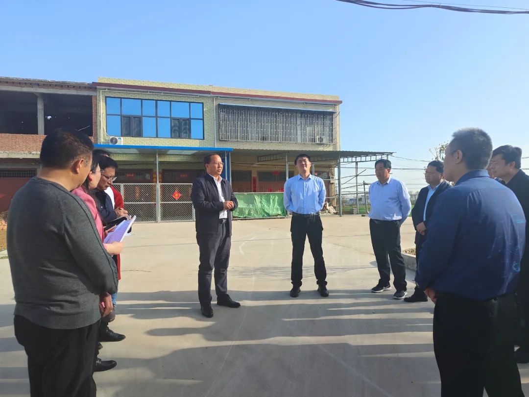 吕志刚杜勇调研乡村振兴和路域环境整治工作