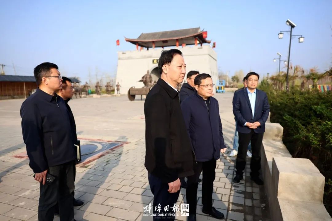 今天,黄晓武到禹会区,淮上区,调研了这些工作