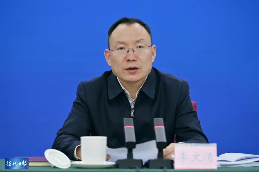 持续深入实施工业强市战略 夯实德阳现代化建设的物质