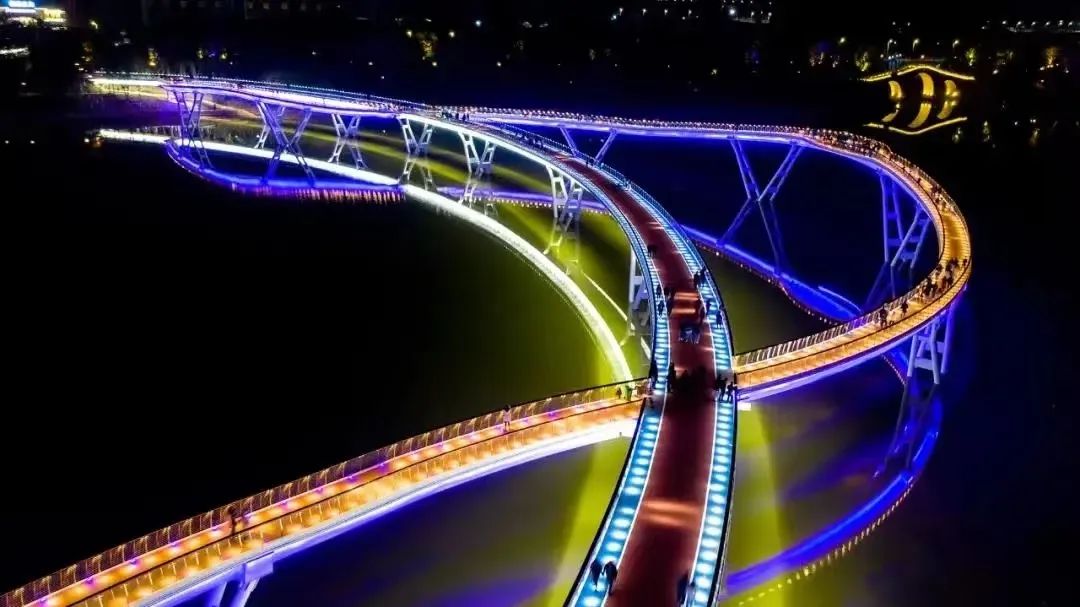 春天的玉环漩门湾国家湿地公园,不仅是看花,观鸟的天堂,从游船码头