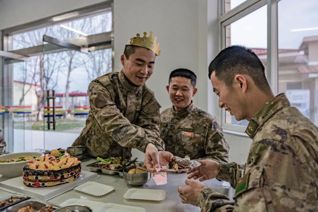 新战友入营半个月都经历了啥