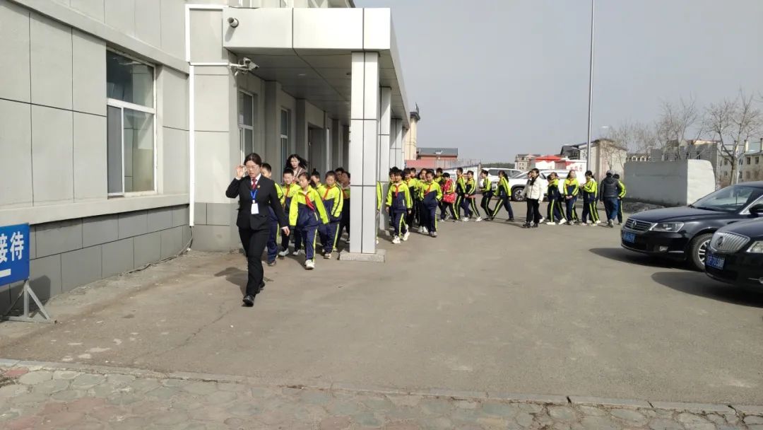 法护"未"来丨学法守法 不负青春_澎湃号·政务_澎湃新闻-the paper