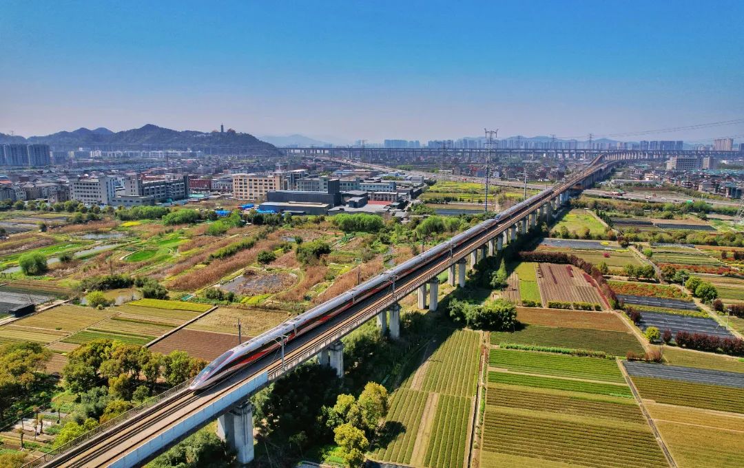 管内热门城市主要为上海,杭州,南京,合肥,扬州,苏州,无锡,常州,宁波