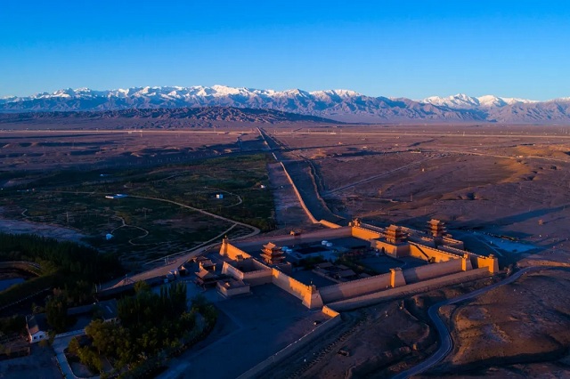 打卡嘉峪关,赏遗鸥,吃烤肉,享优惠……_澎湃号·政务_澎湃新闻-the