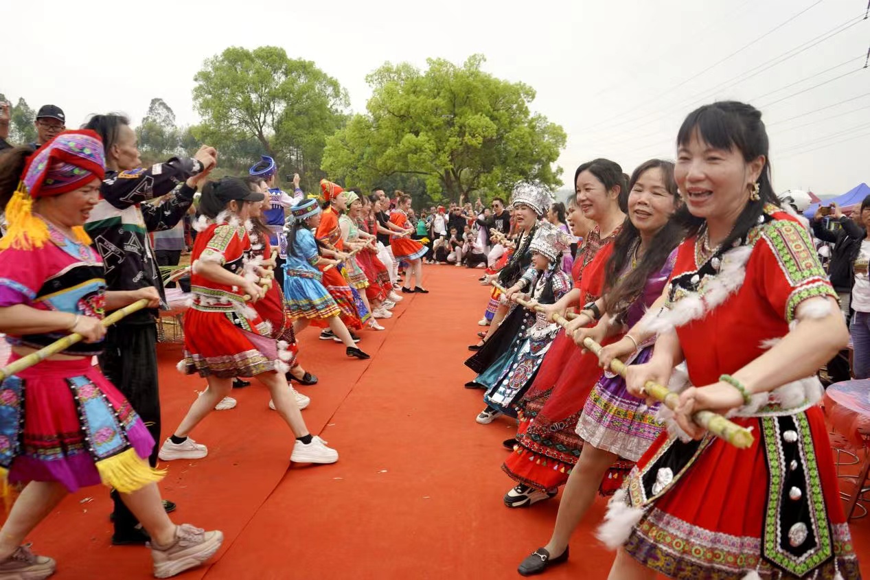 广西山歌节图片