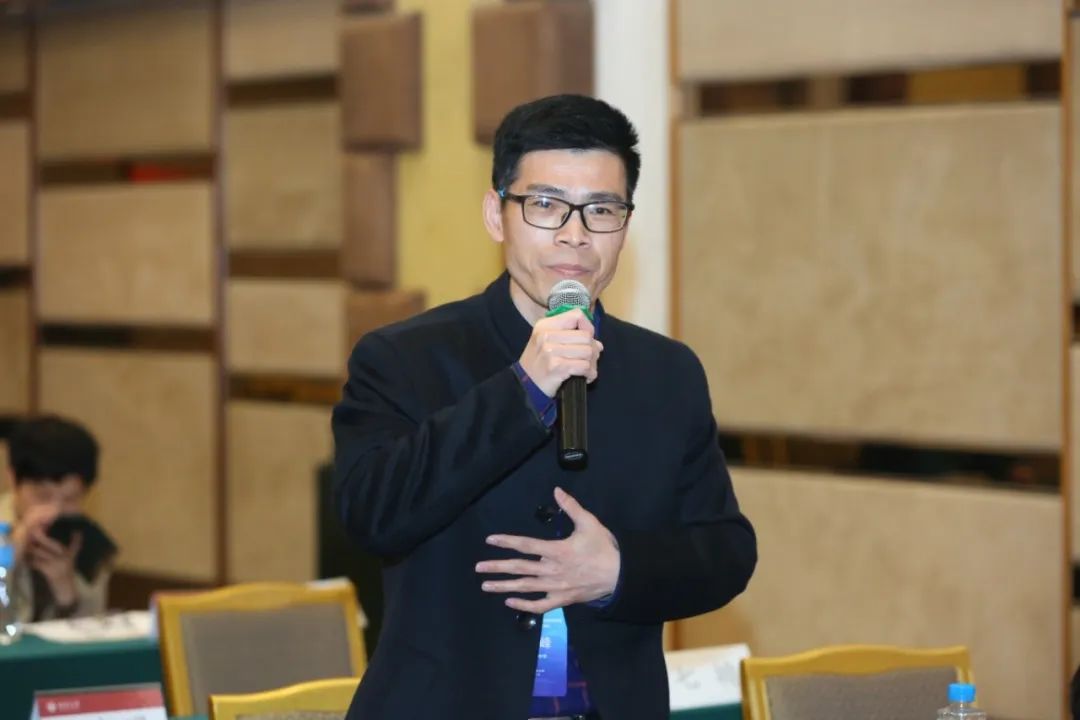 全国120 中学校长,提问北大教授!_澎湃号·政务_澎湃新闻-the paper