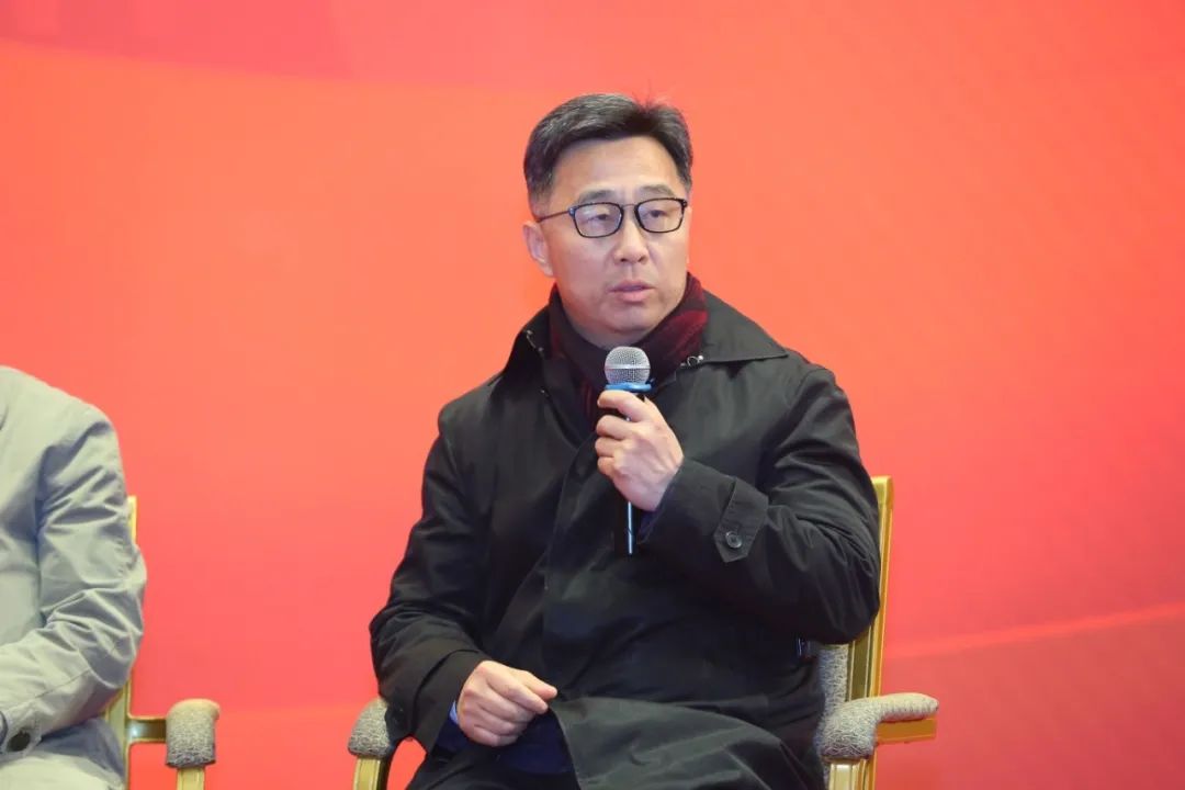 全国120 中学校长,提问北大教授!_澎湃号·政务_澎湃新闻-the paper