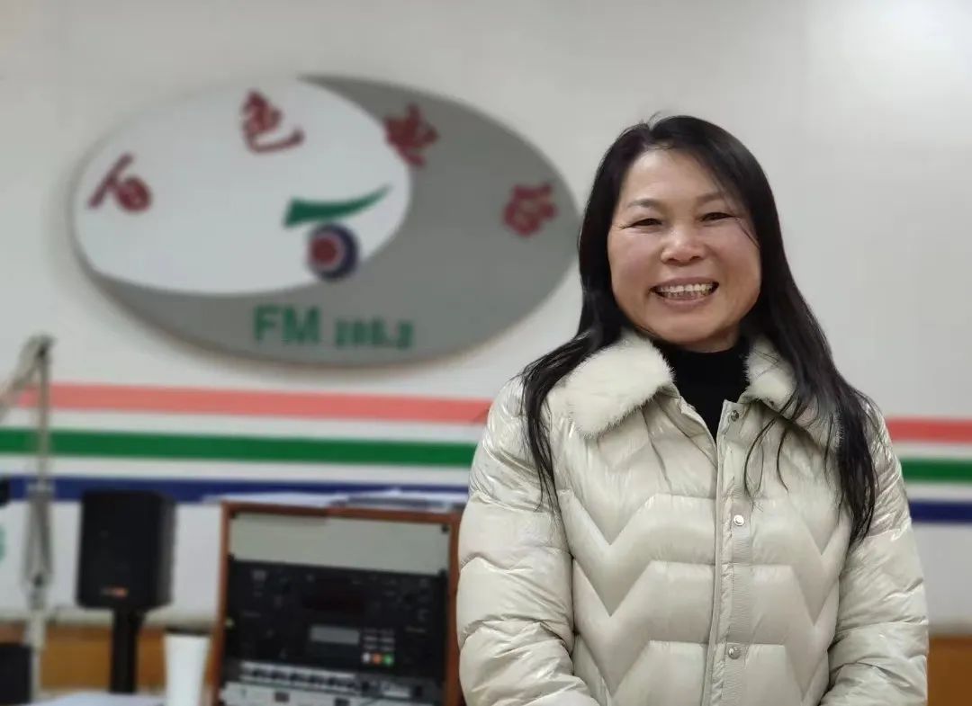 三八系列活动1052会客厅莫丽珍小小砂糖桔甜出新生活期待您的聆听