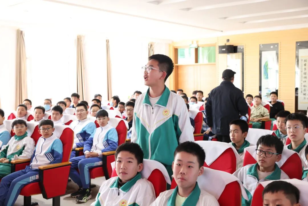 "三争"晋先"强院"法治行|建华区人民法院法治副校长深入二马路小学