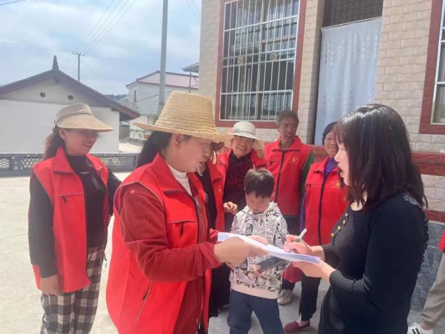 基层妇工动态徽县泥阳镇凝聚巾帼力量筑牢森林防火安全网