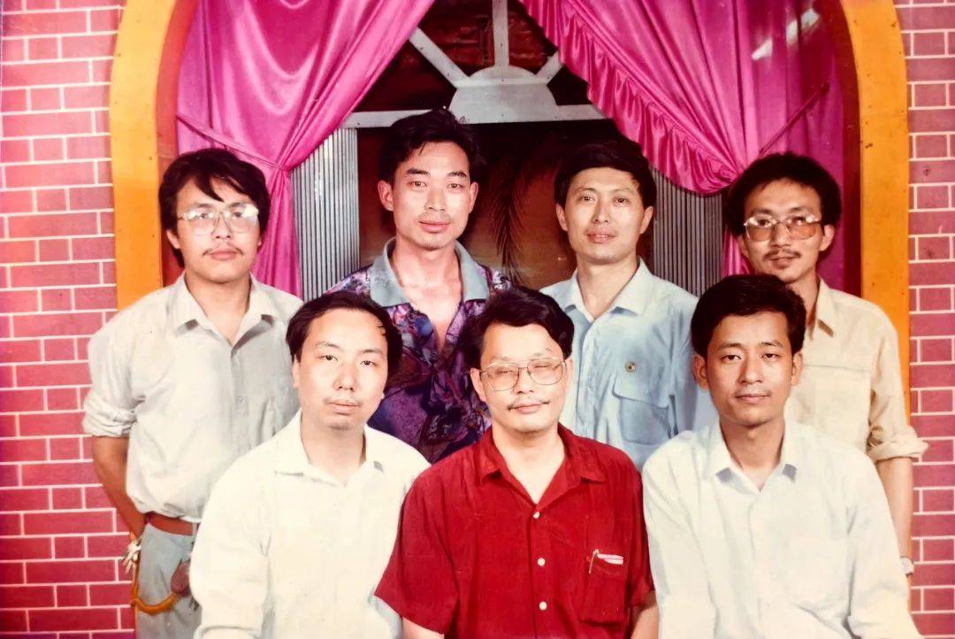 【感恩文化】何希凡:照亮我生命的那束强光_澎湃号