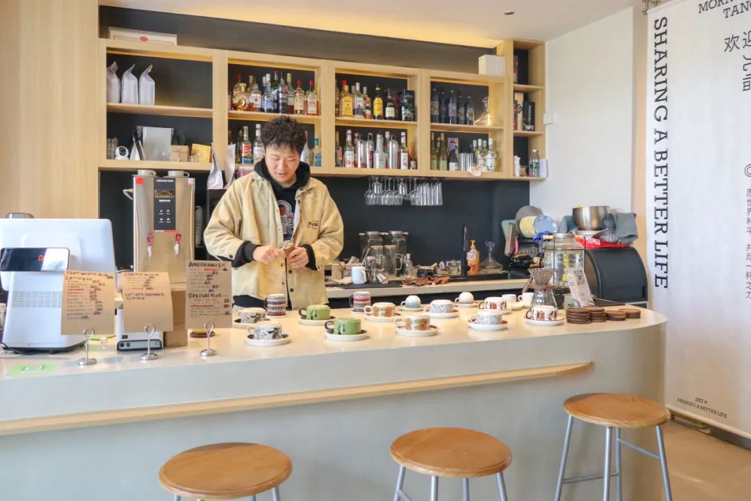 卤味坊新貌添活力,构筑滨河休闲新标杆!