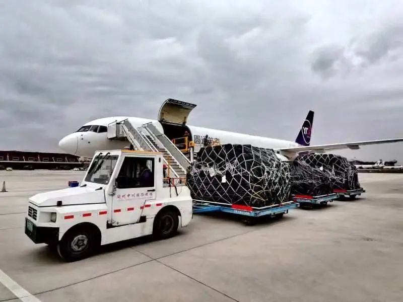 兰州至香港货运包机航线开通_澎湃号·政务_澎湃新闻