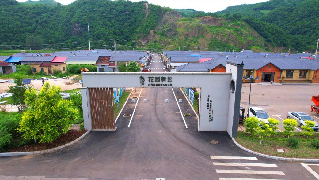 线路3:干饭盆景区—爱仁小镇—松花江生态旅游风景区—星空农场—花园