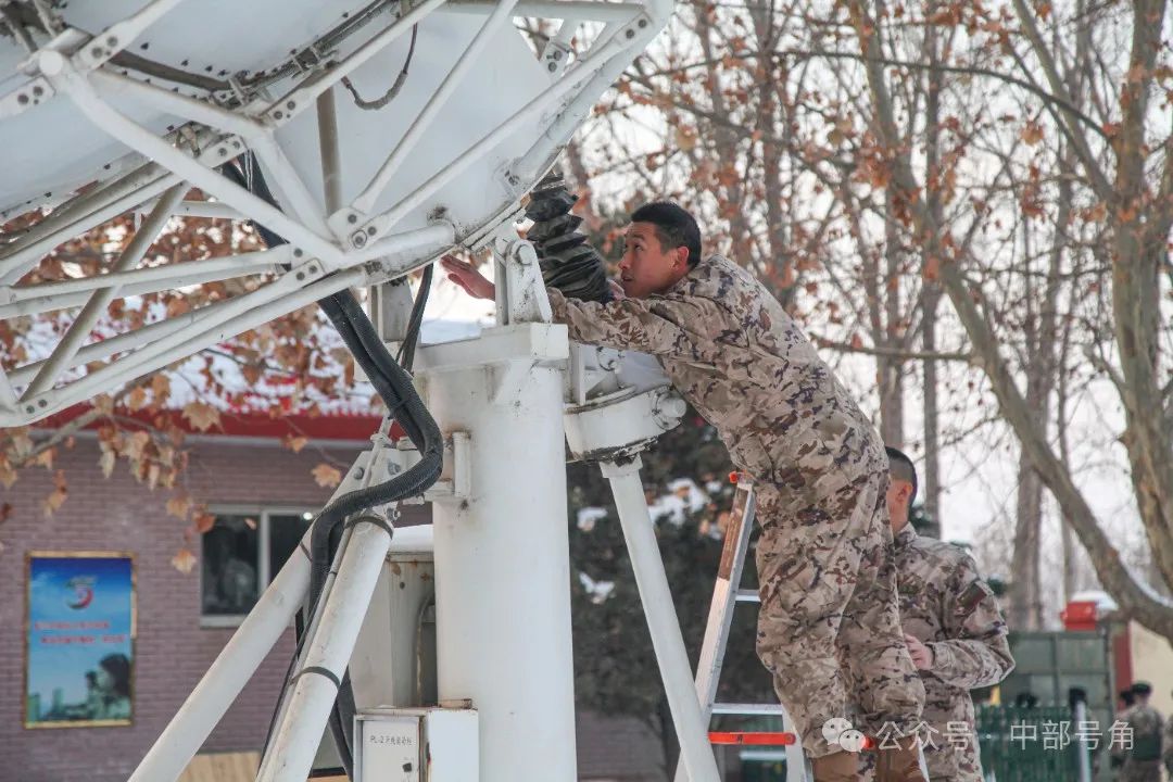 战位风采丨通信战场上的排头兵姚海燕